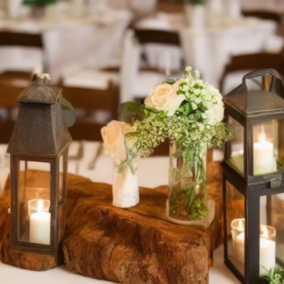 rustic wedding centerpieces with lanterns (1).jpg